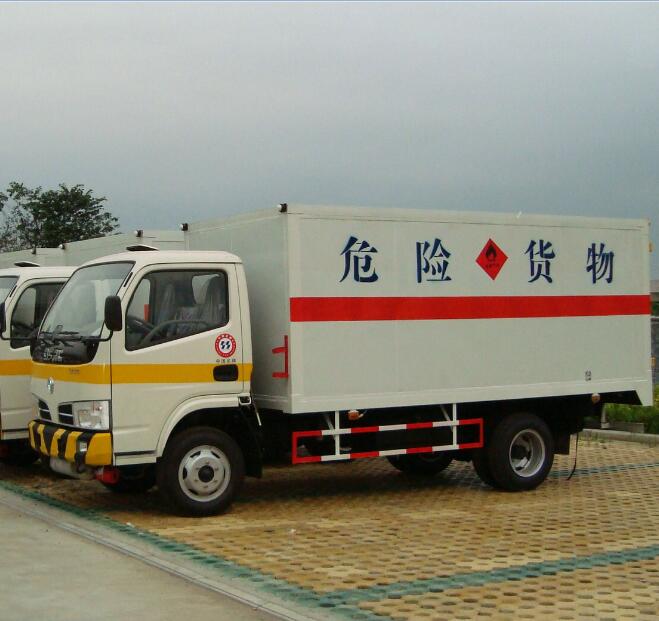 䓿